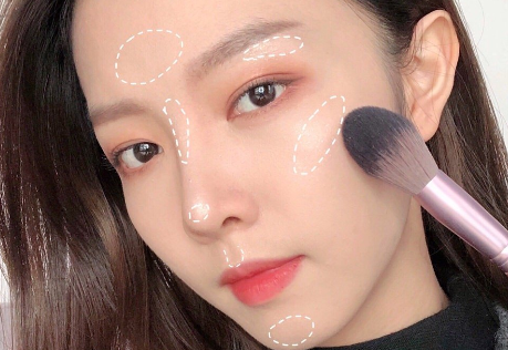 南寧化妝學(xué)校：學(xué)會修容高光，進(jìn)階臉 ??? 