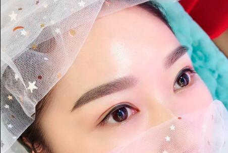 南寧紋繡學校：紋繡后的護理誤區(qū)