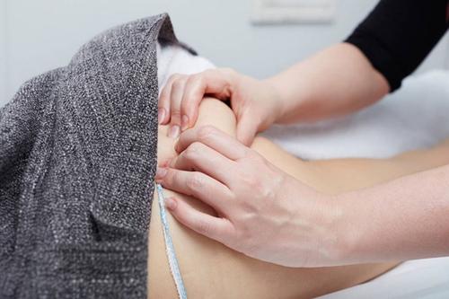 南寧美容學校：臀療按摩手法流程