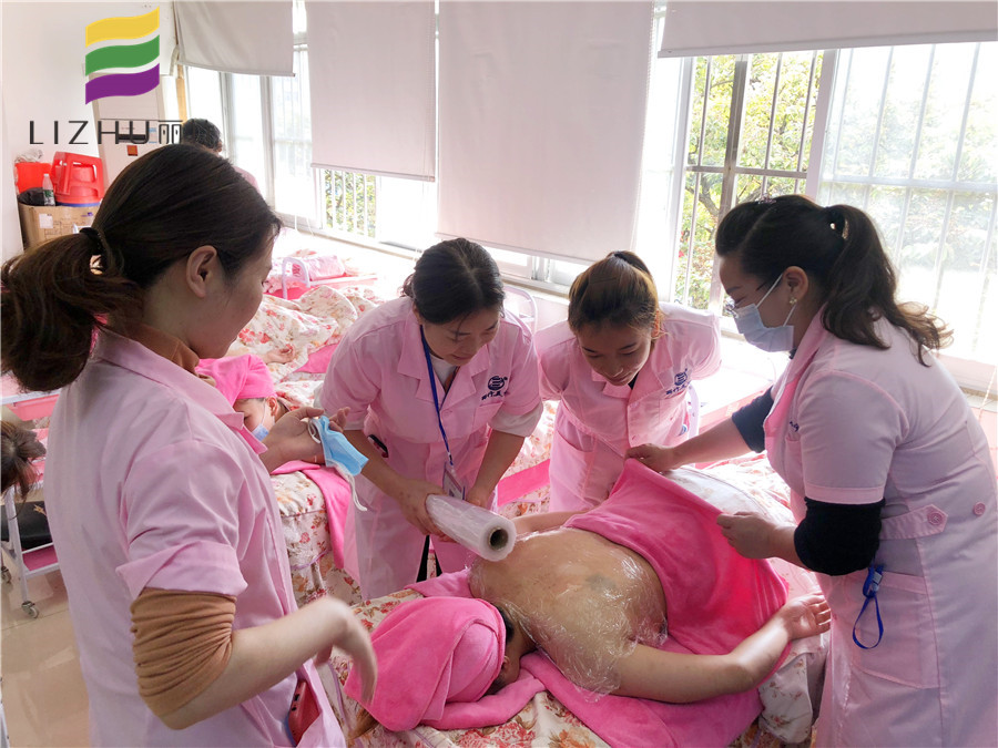 如何給背部做診斷？快來南寧正規(guī)美容學(xué)校學(xué)習(xí)