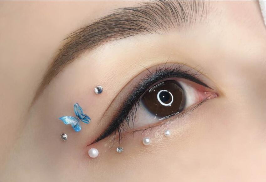 美瞳線設(shè)計(jì)要點(diǎn)概括，南寧有實(shí)力的紋繡學(xué)校分享