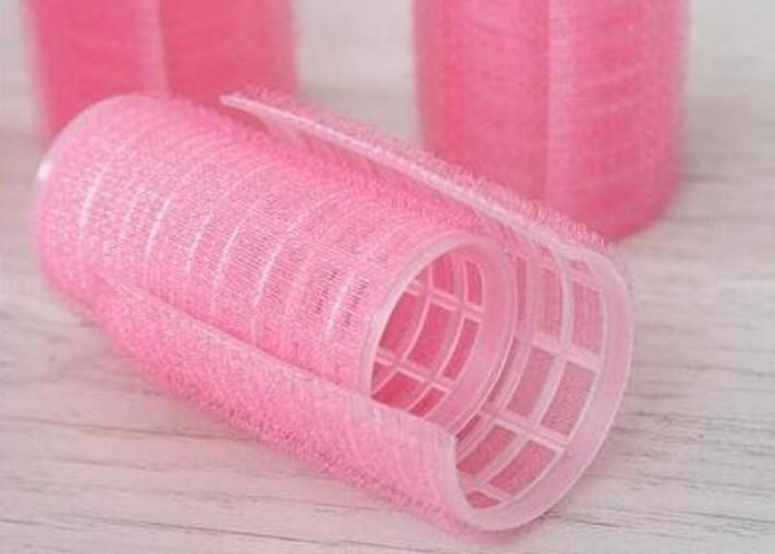 空氣劉海卷發(fā)筒怎么用？南寧正規(guī)美發(fā)學(xué)校教你用