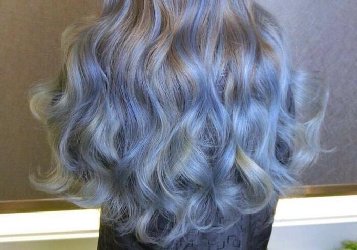 燙發(fā)后的護(hù)理技巧，南寧美發(fā)學(xué)校傾囊相授