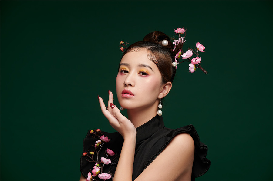 國風(fēng)旗袍造型