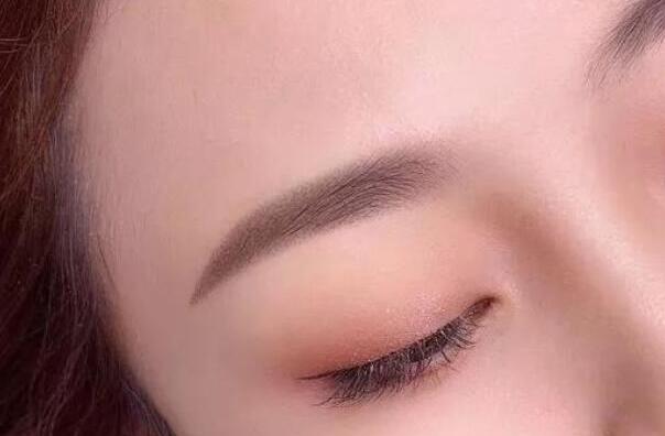 條眉為什么不上色？廣西正規(guī)紋繡培訓(xùn)幫你解答