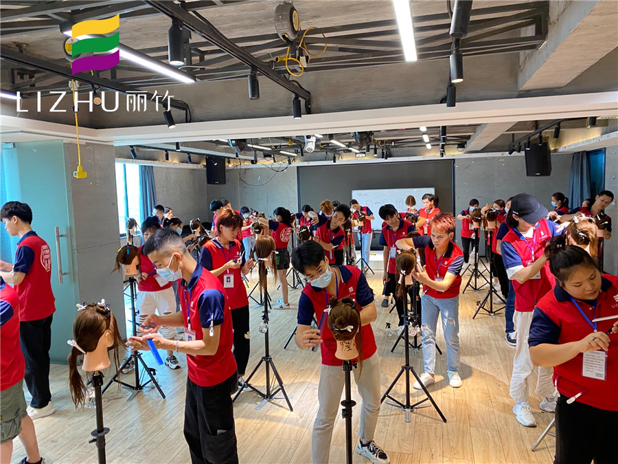 學美發(fā)，請到南寧專業(yè)美發(fā)培訓學校