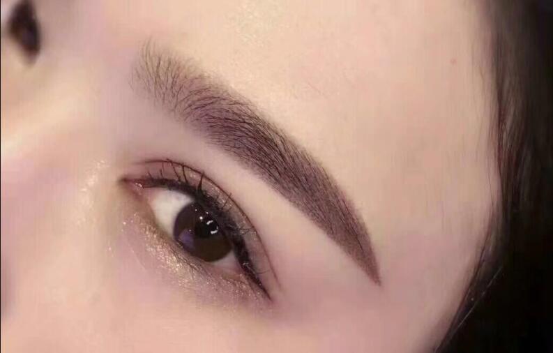 紋繡基礎知識內(nèi)容：紋眉補色后顏色會淡嗎？