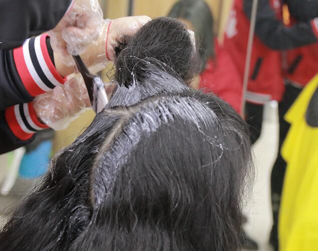 染發(fā)后如何保持發(fā)色持久？南寧學(xué)美發(fā)的學(xué)校幫你支招