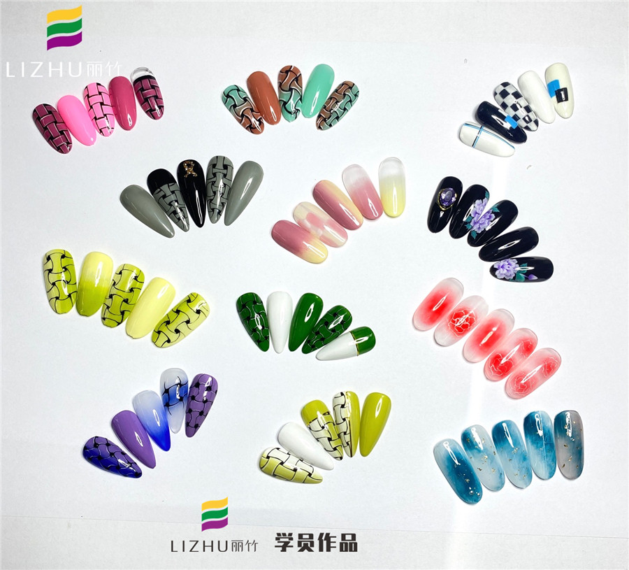 廣西美甲培訓(xùn)班：線條格紋美甲、日式暈染美甲