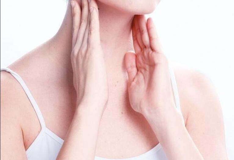 頸部怎么保養(yǎng)？南寧美容培訓中心給你教程