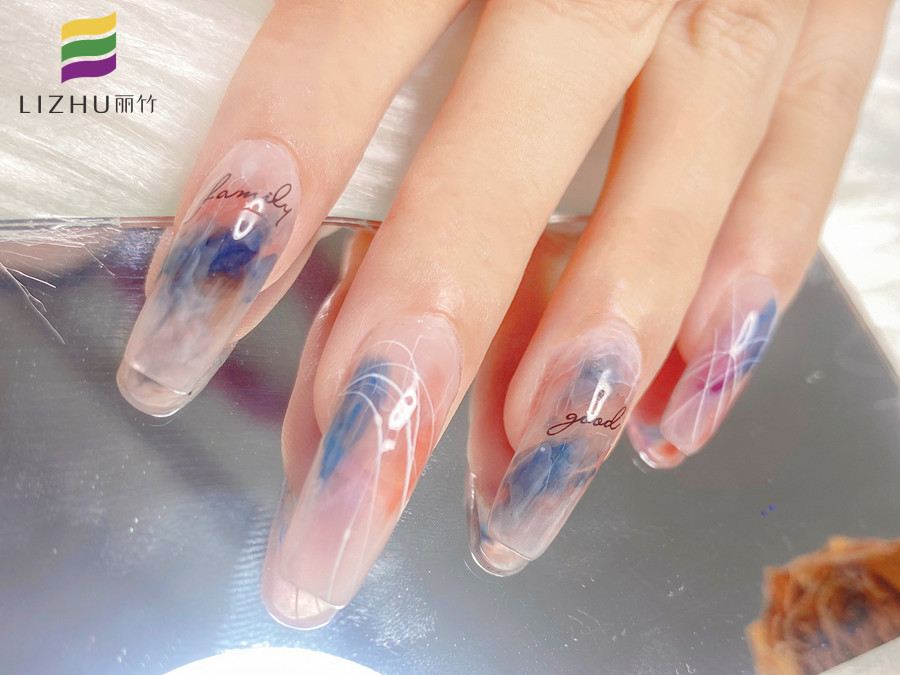 在家怎么做美甲？南寧學(xué)美甲的學(xué)校教你