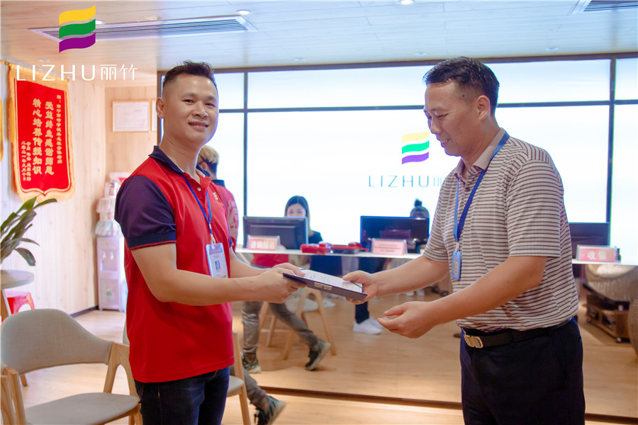 南寧美發(fā)學(xué)校畢業(yè)學(xué)員感言：感謝感謝！