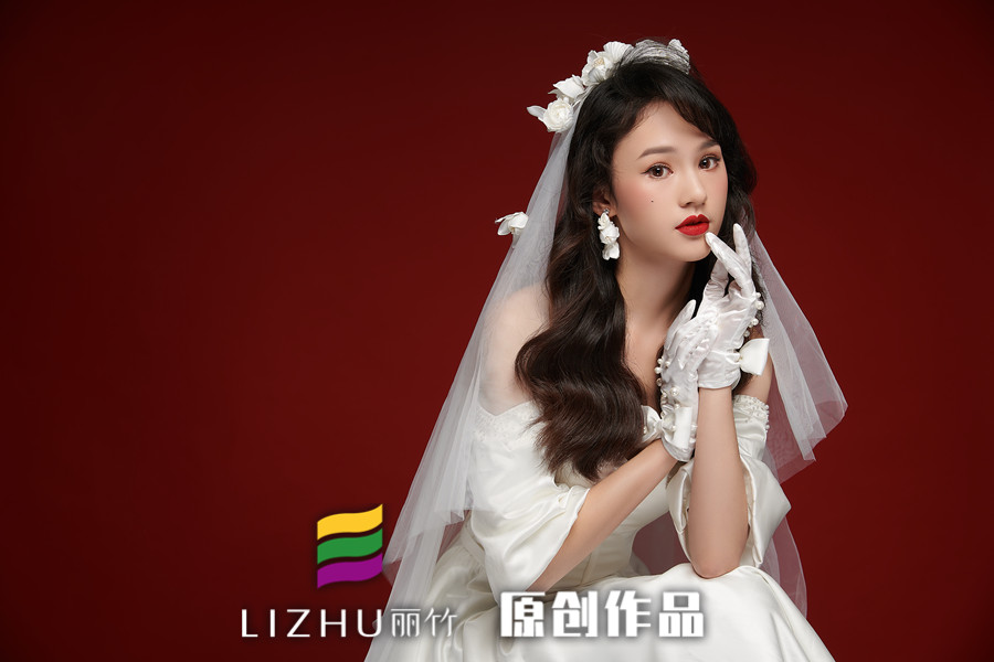 三角形臉型新娘妝怎么畫？南寧彩妝培訓(xùn)告訴你