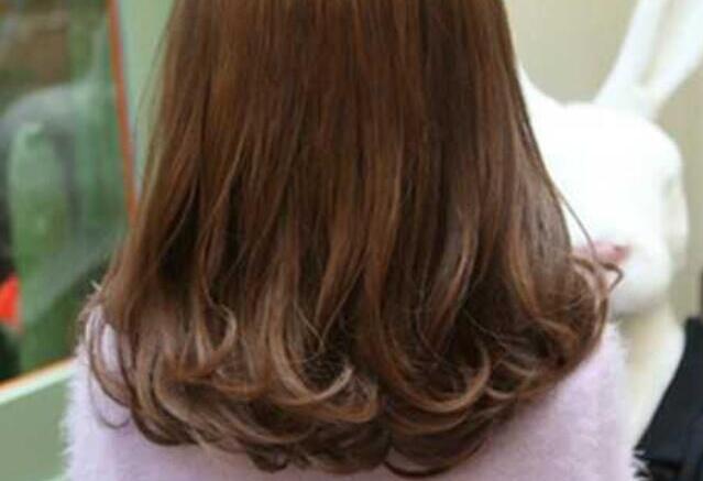 梨花頭怎么剪？廣西卷發(fā)培訓分享