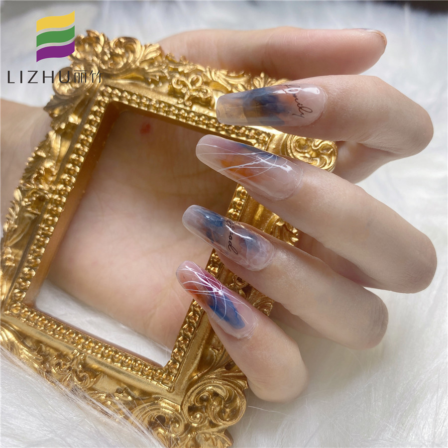 廣西哪里可以學(xué)日式美甲 ？日式美甲有什么特點(diǎn)