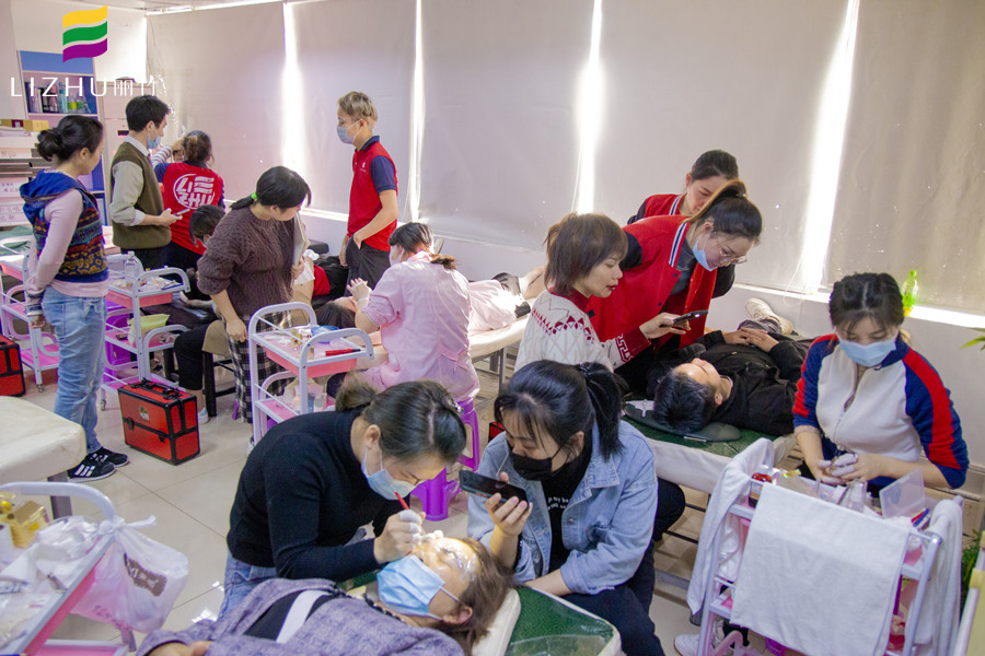 如何應付顧客砍價紋繡技巧，麗竹紋繡學校教你