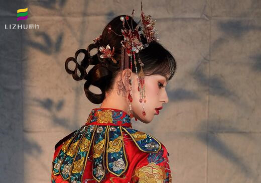 中式秀禾編發(fā)造型，麗竹時(shí)尚造型班作品