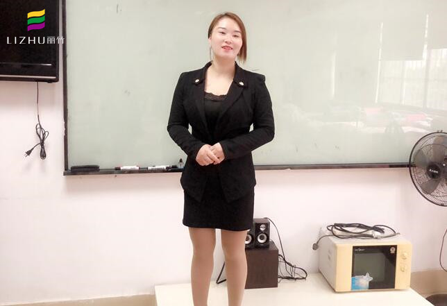 南寧美容學(xué)校學(xué)員感言：選擇麗竹，把握成功