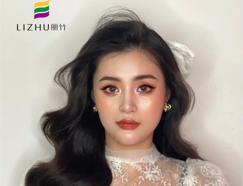 泰式新娘造型，展現(xiàn)另類風(fēng)情妝容