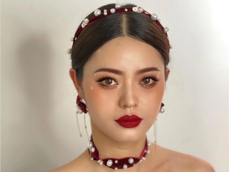 輕復(fù)古風(fēng)系列造型，南寧零基礎(chǔ)學(xué)化妝學(xué)員作品