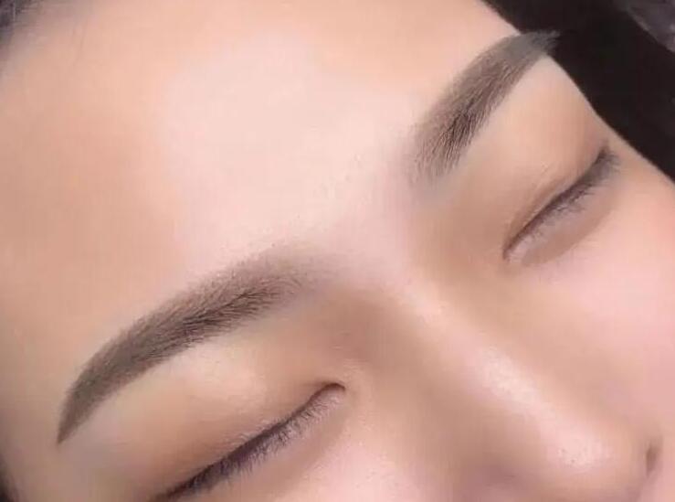 紋眉的壞處？南寧紋眉培訓(xùn)機(jī)構(gòu)專業(yè)解析