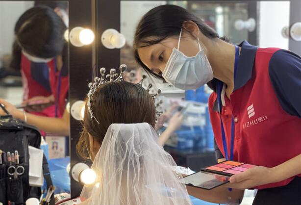 南寧化妝培訓學校學員畢業(yè)總結(jié)