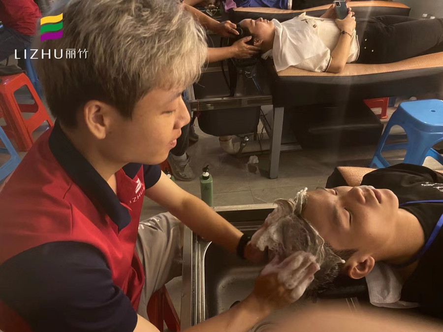 瑜伽洗頭的步驟，廣西洗護培訓學校告訴你