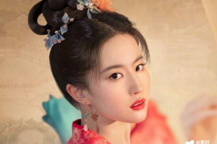 新中式國(guó)風(fēng)眼妝 ，廣西專業(yè)正規(guī)彩妝培訓(xùn)學(xué)校課程