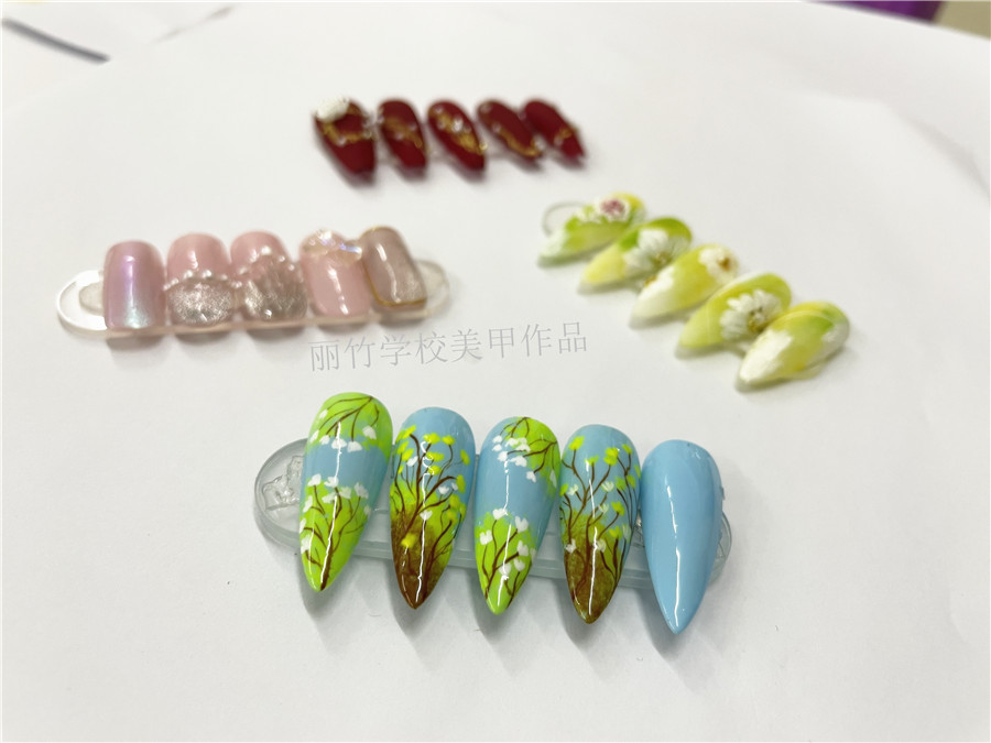 夏日美甲圖片顯白氣質(zhì)2022，南寧美甲培訓(xùn)專業(yè)作品
