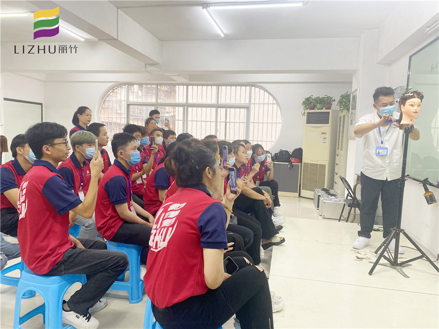 斜前和斜后發(fā)型分區(qū)線知識，南寧剪發(fā)學校分享