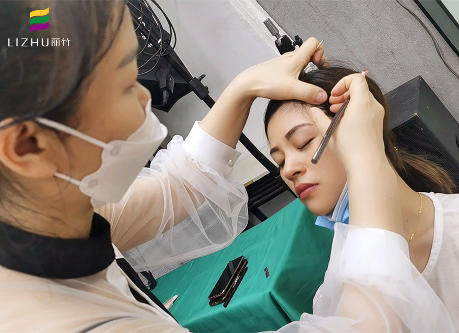 如何設(shè)計自然好看的眉形？南寧紋繡基礎(chǔ)培訓(xùn)教你