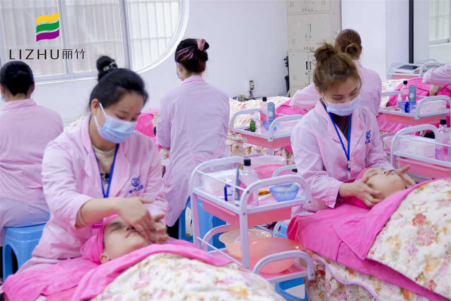 皮膚管理包含哪些項(xiàng)目？南寧學(xué)皮膚管理多少