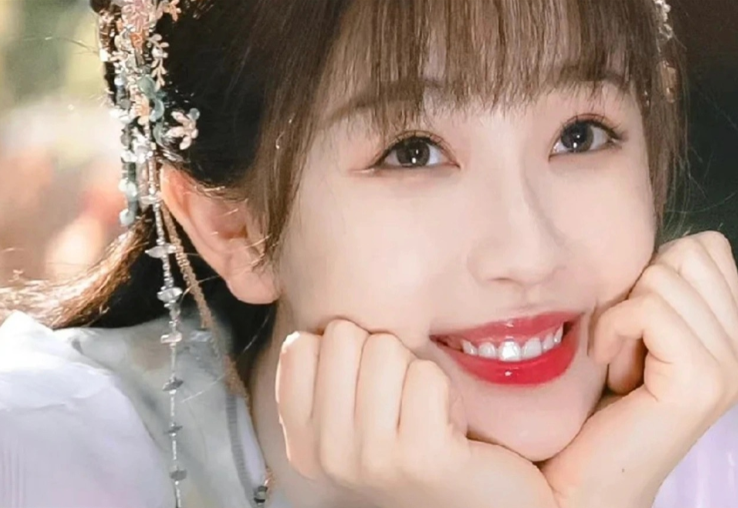 《蒼蘭訣》小蘭花眼妝教程，化妝新手也能擁有