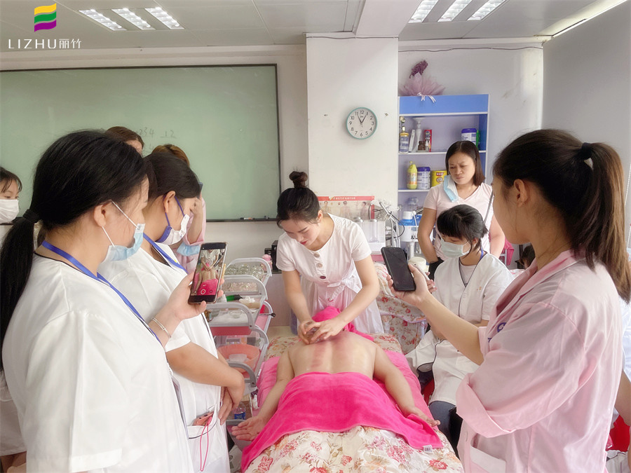 各季節(jié)拔火罐要注意事項，廣西中醫(yī)拔罐培訓(xùn)班