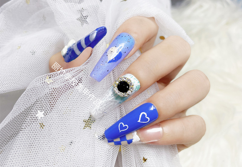 愛心深藍(lán)色西美甲，上手顯白又好看