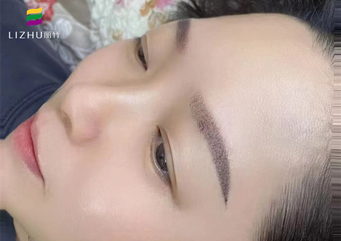 一年內(nèi)可以紋幾次眉毛？廣西南寧紋繡學(xué)校解答