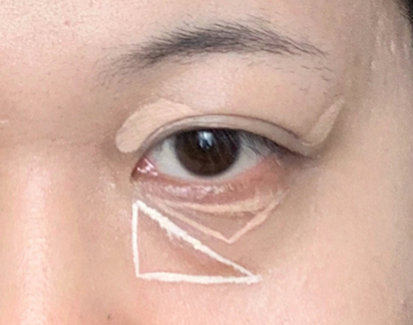 重度黑眼圈遮瑕方法，廣西化妝美妝培訓(xùn)教學(xué)