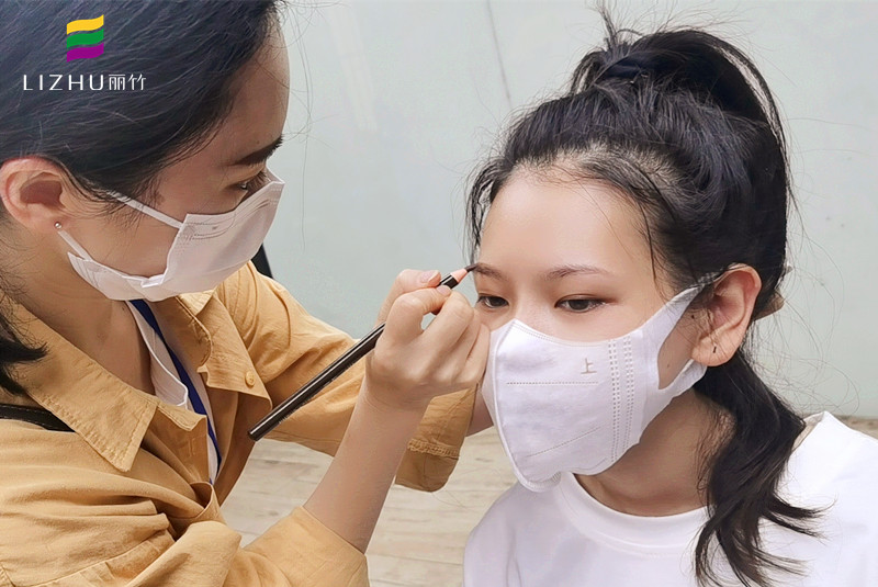 紋繡眉形設(shè)計(jì)的要素，南寧眉眼唇培訓(xùn)學(xué)校課程剖析