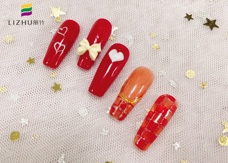 新年美甲系列（下）| 兔年卡通美甲_蝴蝶結(jié)美甲_小香風(fēng)美甲