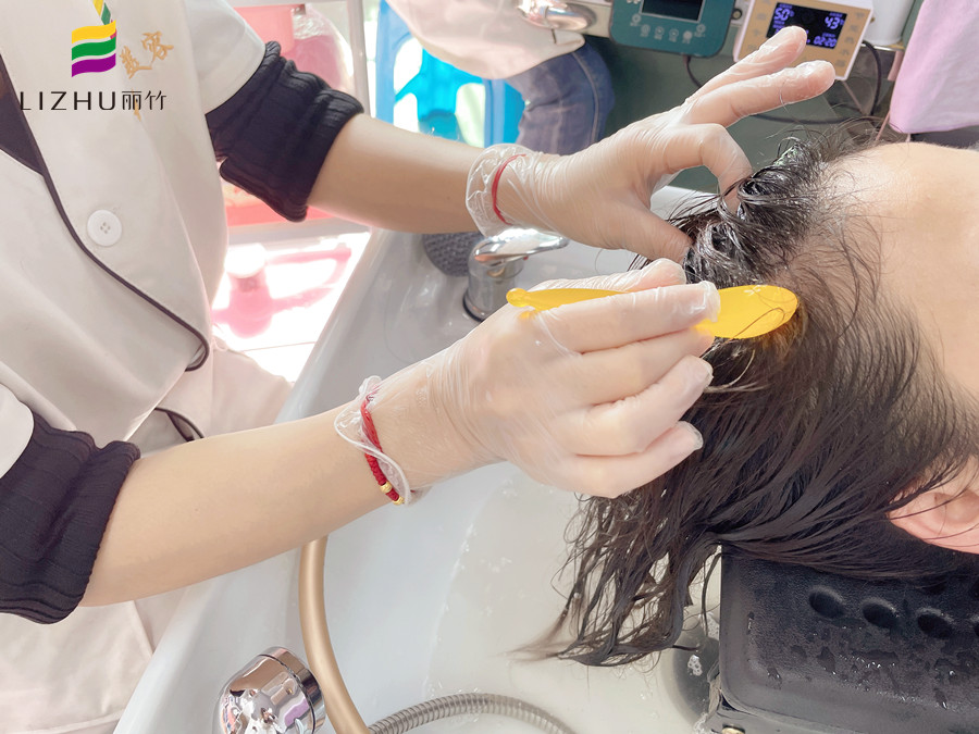 南寧學頭療多少錢？南寧頭療培訓班哪家好？