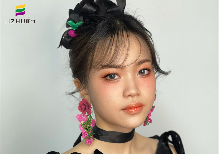 復(fù)古禮服造型，南寧化妝學(xué)校推薦