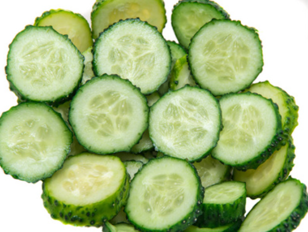 如何用黃瓜進(jìn)行美容護(hù)膚？廣西美容面部管理培訓(xùn)教你