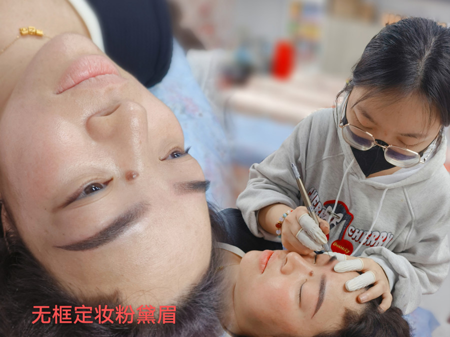 眉眼唇為什么要二次上色？廣西培訓(xùn)眉眼唇