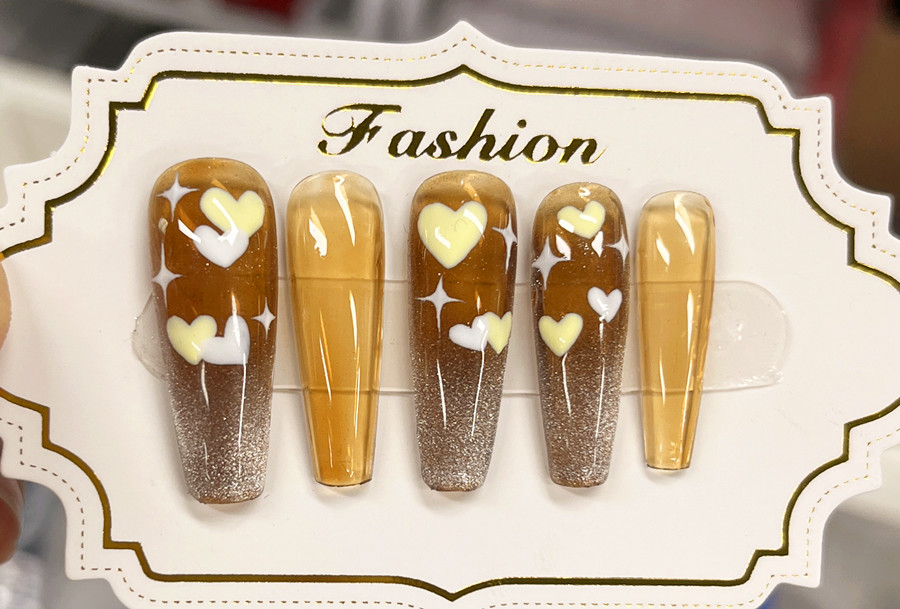 愛心美甲，廣西美甲學員課堂實操作品