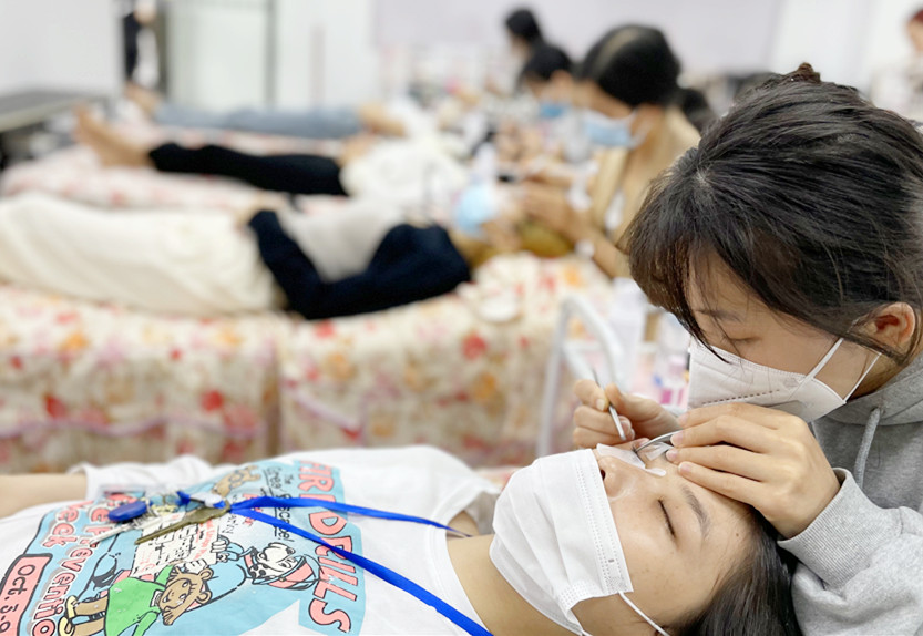 你為什么要學(xué)美睫？南寧美甲美睫學(xué)校分析原因