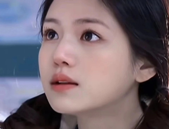 消腫減齡眼妝，廣西化妝基礎(chǔ)班教程