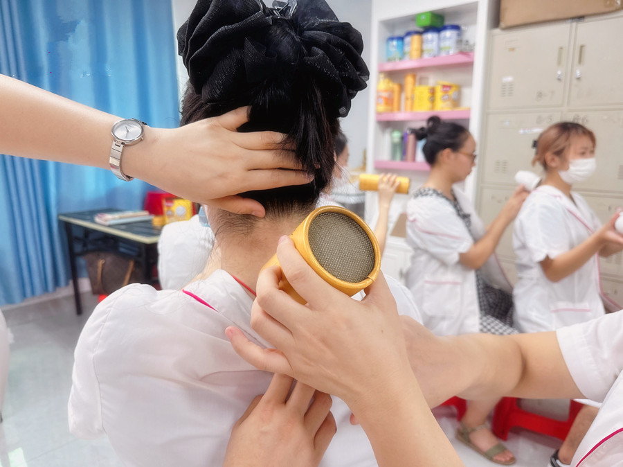 三伏天艾灸的功效，零基礎(chǔ)美容培訓(xùn)