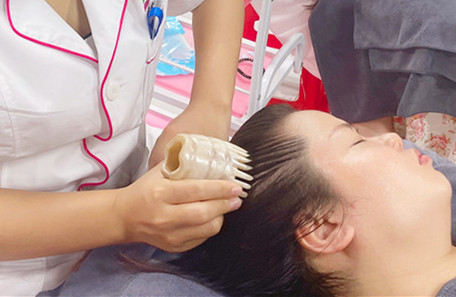 南寧養(yǎng)發(fā)頭療培訓(xùn)：梳頭為什么要選牛角梳？