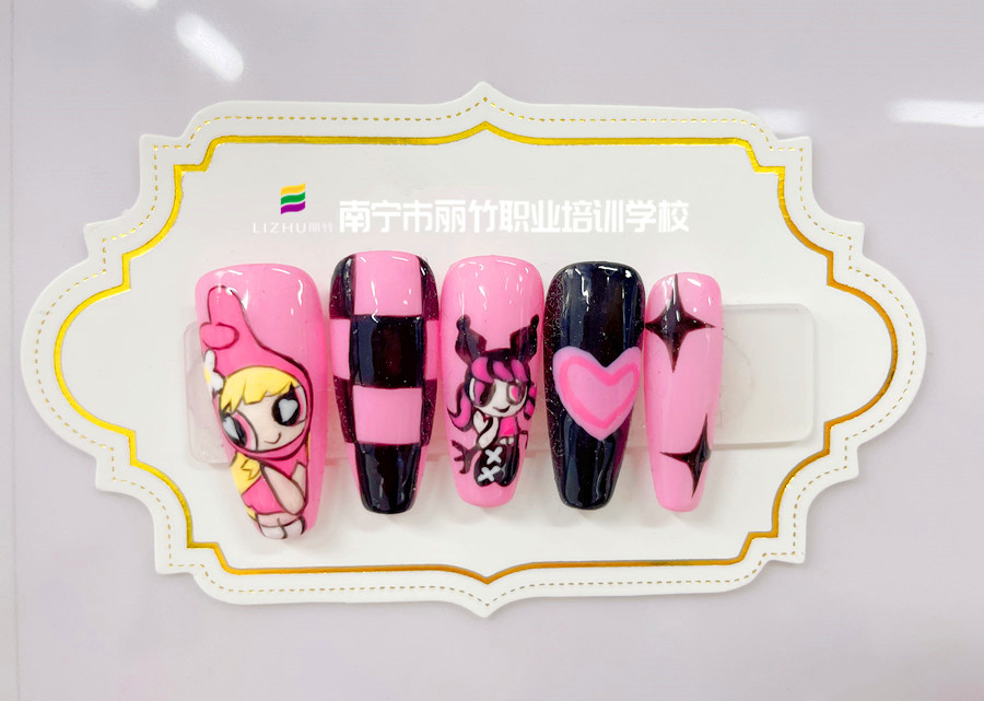 廣西美甲教學(xué)課件---美甲掉漆怎么辦？