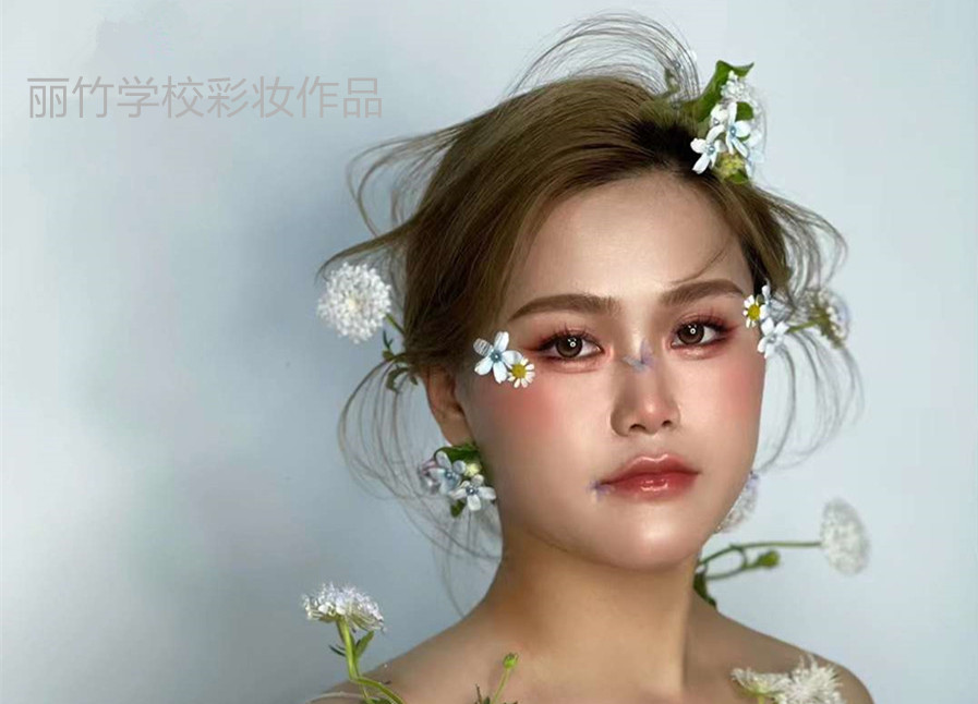 抽絲新娘造型，零基礎(chǔ)學(xué)化妝作品